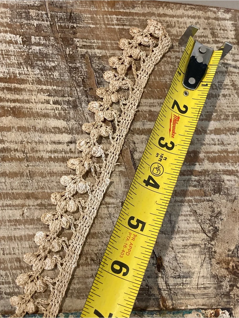 Vintage Crochet Trim Lace - Beige & Brown 39”